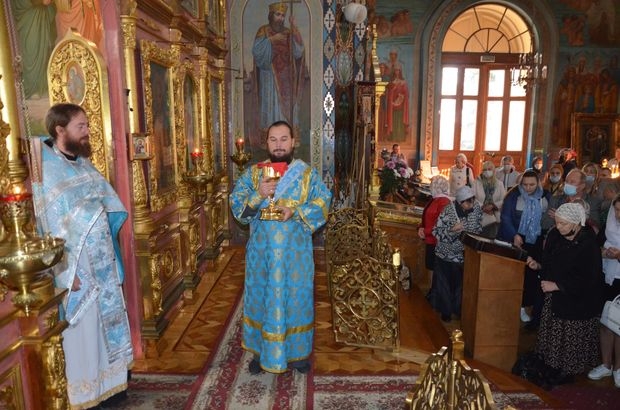 Урай храм Рождества Пресвятой расписание